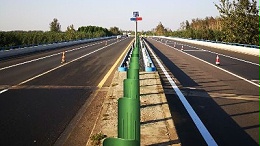 影响热熔道路标线涂料市场价格差异的核心因素解析