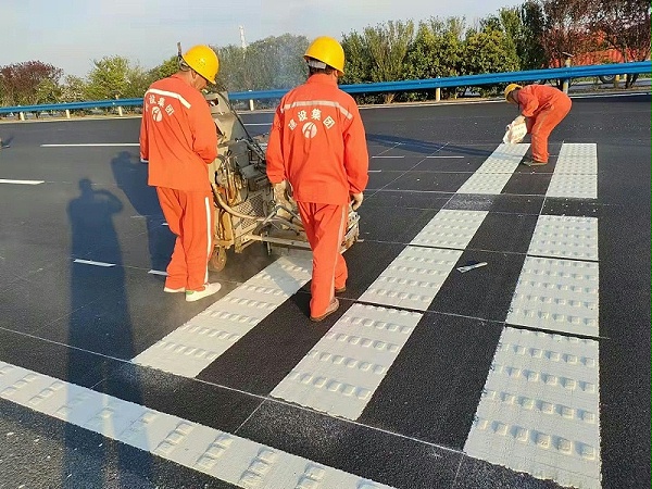 优质热熔标线涂料,标线涂料生产厂家,热熔标线涂料