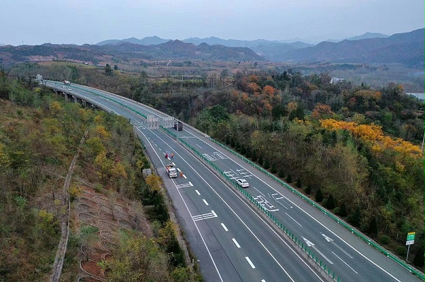 路面标线涂料,路面标线涂料质量问题