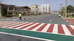 路面改色涂料怎么选？3大优势让你不再纠结！