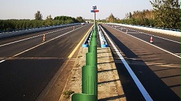 安全驾驶从热熔标线涂料开始，提升行车安全性