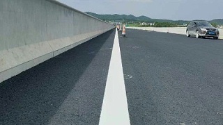 热熔标线涂料哪家好？解密河南三艾斯的品质密码