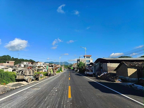 三艾斯热熔标线涂料,热熔标线涂料,道路热熔标线涂料