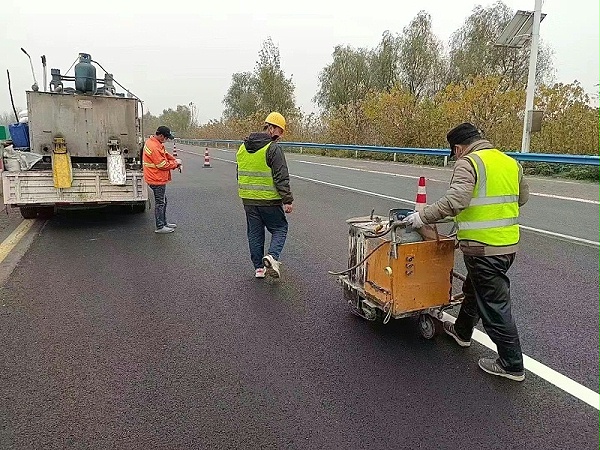 热熔标线涂料施工,热熔标线涂料施工工艺