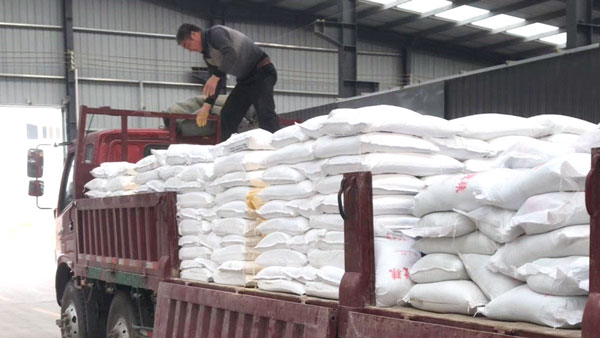 热熔标线涂料受潮会对施工产生的影响