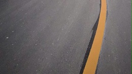 告别标线气泡困扰！三艾斯详解路面潮湿、底胶未干等六大症结