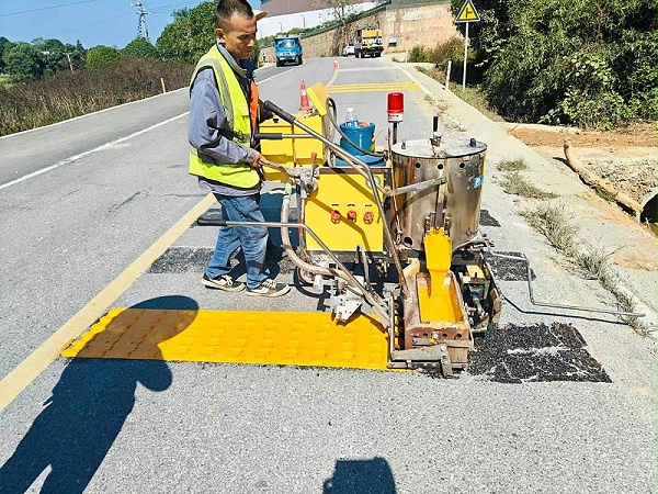 公路标线涂料,公路标线涂料施工