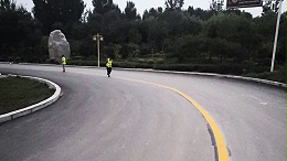 热熔标线涂料施工出现色差如何解决？