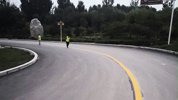 热熔标线涂料,道路标线施工,热熔标线涂料色差