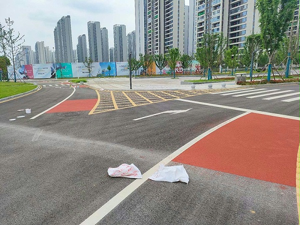 彩色防滑路面涂料,城市道路防滑涂料,彩色防滑路面涂料厂家