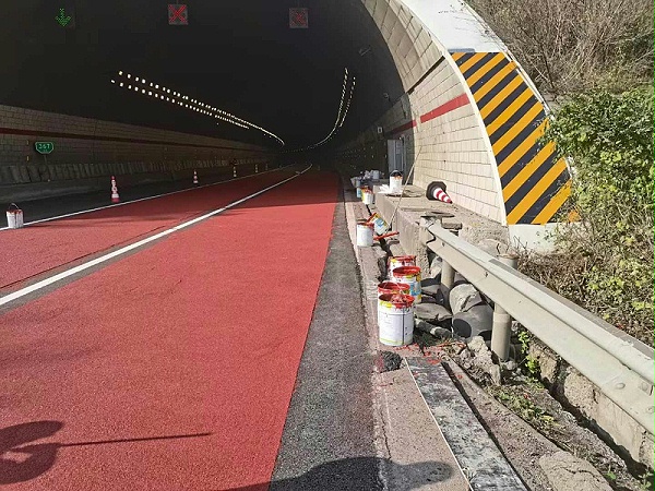 彩色防滑路面涂料,城市道路防滑涂料,彩色防滑路面涂料厂家