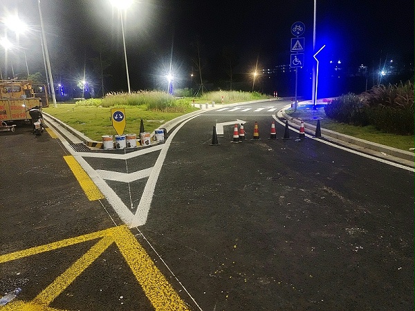 双组份标线涂料,双组份标线涂料解析,双组份标线涂料施工