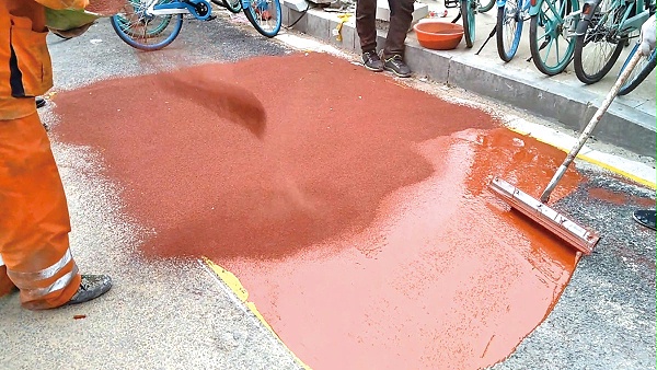 彩色防滑路面防止出现损坏的三种方法