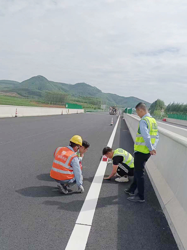 三艾斯-技术员指导施工（三）