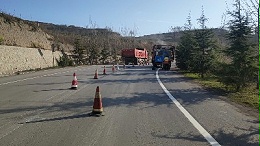 热熔标线涂料适用性广泛，不受气候与路面材料限制