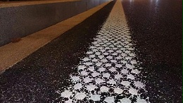 双组份标线涂料：为什么它成了道路施工新宠？