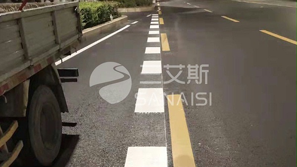 冬季热熔标线涂料施工常温的问题