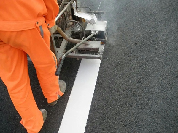 为什么热熔标线施工后干燥慢？