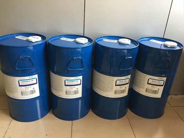 为什么热熔标线施工后干燥慢？