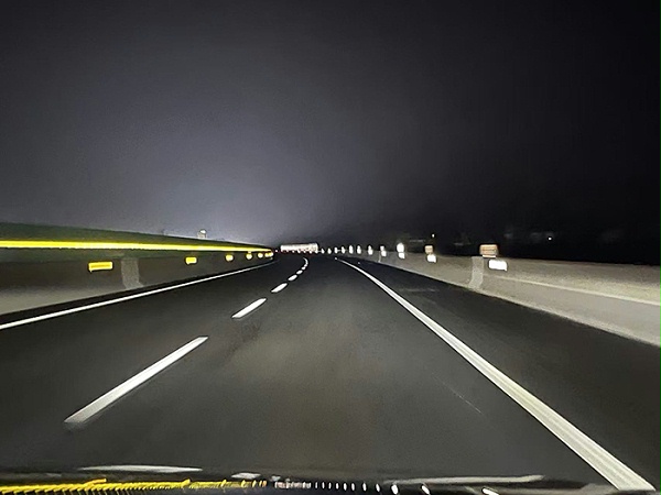 三艾斯助力连霍呼北高速联络线标线工程，攻克低温施工难题