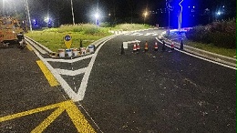 国内主流双组份标线涂料生产厂家的产品性能对比研究