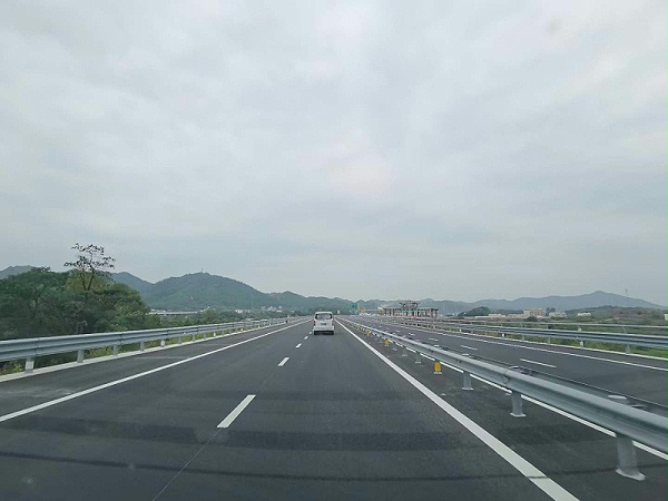 热熔标线施工 (513)