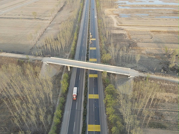 热熔标线施工 (530)