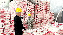 标线涂料厂家分析非耐久性涂料重涂要不要除线？