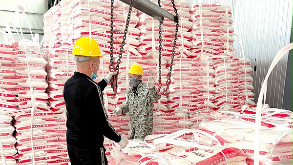 热熔标线涂料施工出现气泡的问题及解决方法