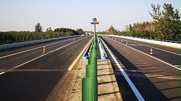 防滑标线涂料在高速公路中的应用案例