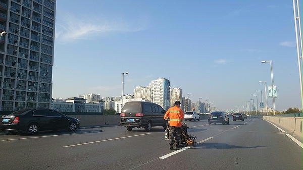 路面标线涂料,路面标线涂料施工