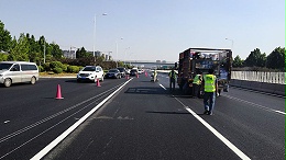 热熔标线涂料施工中熔温高问题的挑战