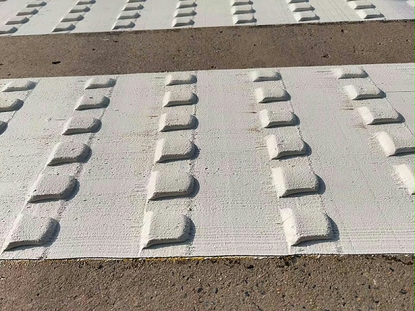 水泥路面,热熔标线涂料,水泥路面标线涂料施工