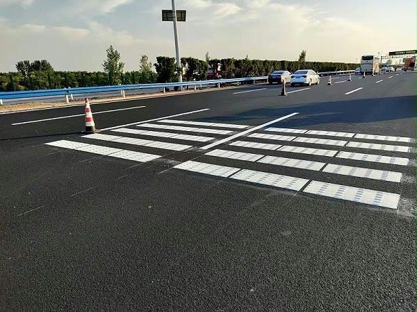 热熔标线涂料生产厂家,热熔标线涂料