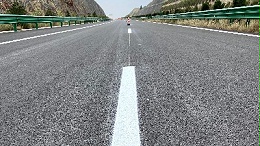 双组份道路标线施工指南：从配料到固化一篇全搞定