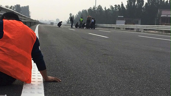 热熔标线涂料,热熔标线涂料施工,热熔标线涂料不耐磨