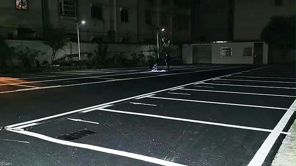 紧急施工显担当：三艾斯热熔标线涂料助力小学家长会顺利举行