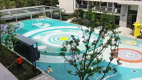 个性定制，功能升级：路面改色涂料打造城市新景观